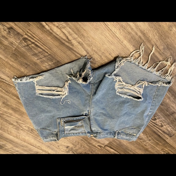 SHEIN Pants - High waisted ripped jean shorts - size 20